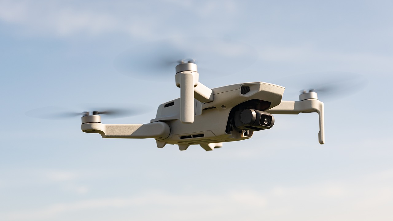 Current Trends in the Integration of AI in Military Drones